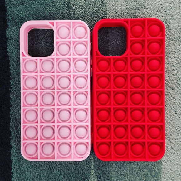 2 IPhone Case with Bubble Push Pop Sensory Fidget for iPhone12 - Picture 1 of 5